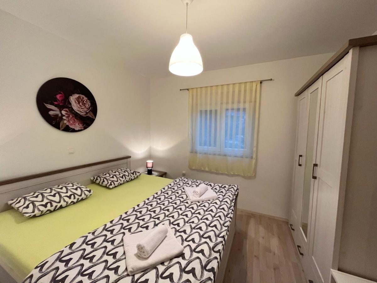 Villa Kuca Za Odmor Bebic, Kremena à Klek Extérieur photo